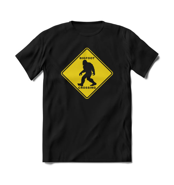 BRIEF INSANITY Bigfoot Crossing Short Sleeve T-shirt